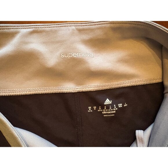 Adidas NWT Supernova Climachill Booty Shorts in Black Women’s Size Medium - Picture 5 of 11